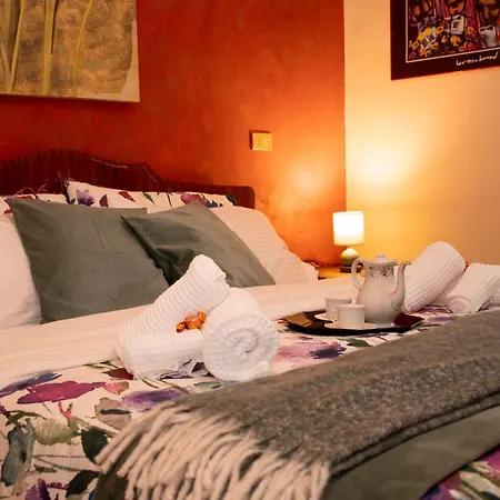 The Oaks فندق مبيت وإفطار Spigno Saturnia
