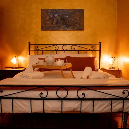 The Oaks فندق مبيت وإفطار *